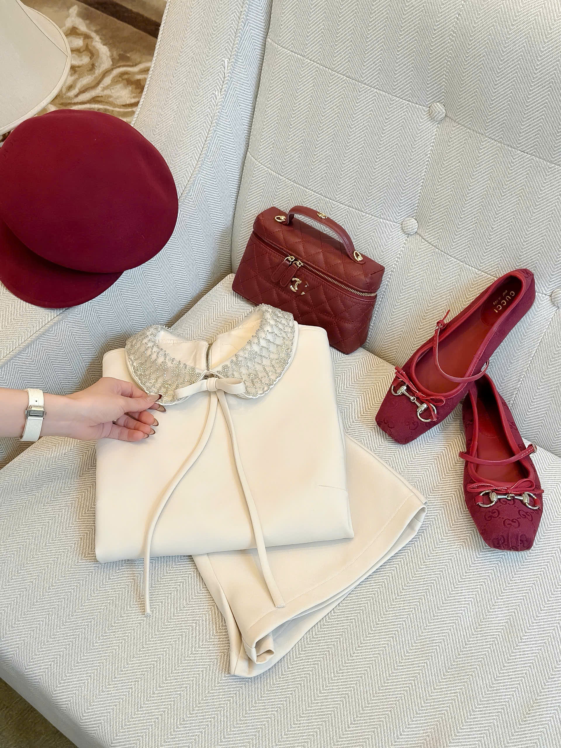 Scalloped Collar Set