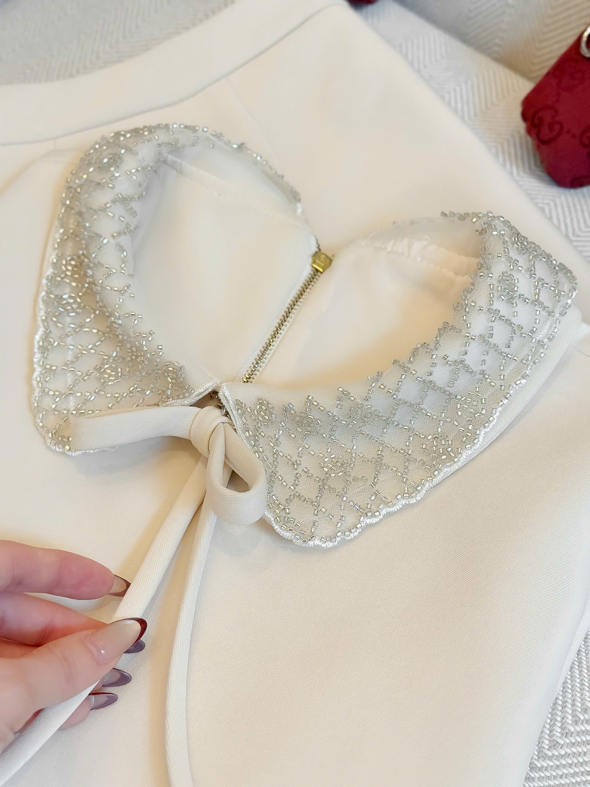 Scalloped Collar Set