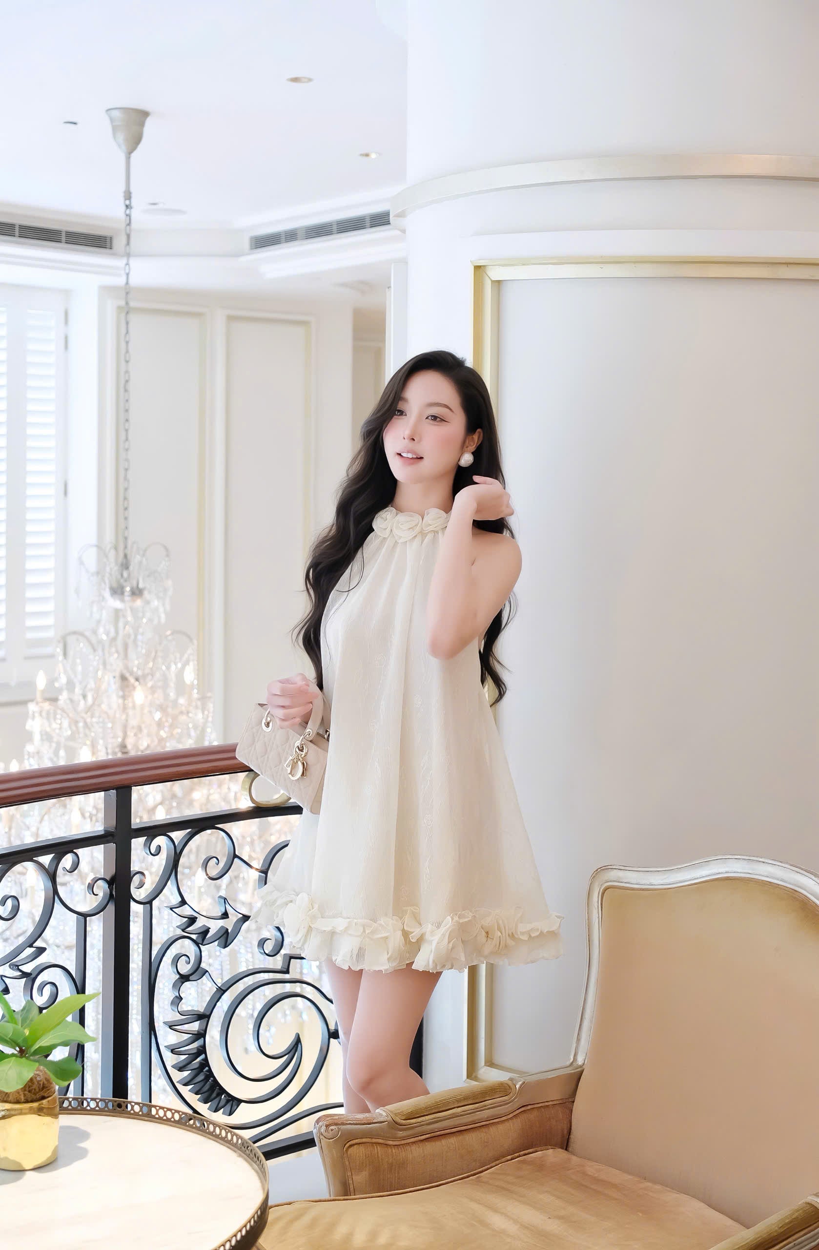 Sleeveless Straight-Fit Pinafore Dress